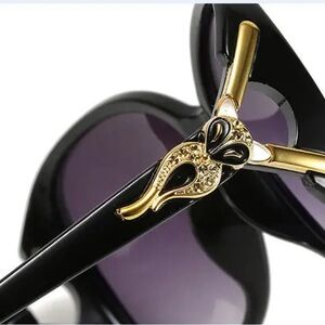 Oversized Anti-UV Black Fox Design Sunglasses Luxury